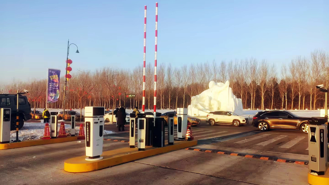 “爾濱”強勢出圈，科拓智慧停車助力多個景區(qū)迎接“八方來客”